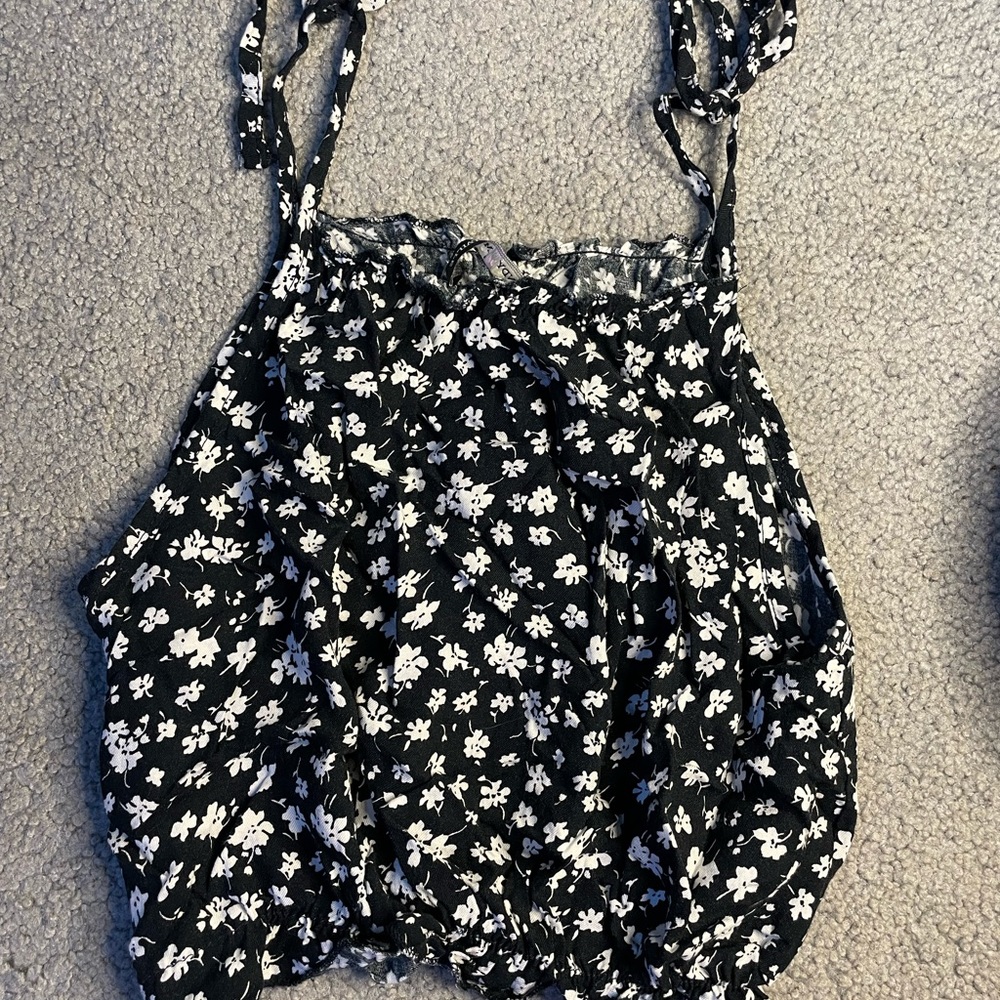 Brandy Melville Tank